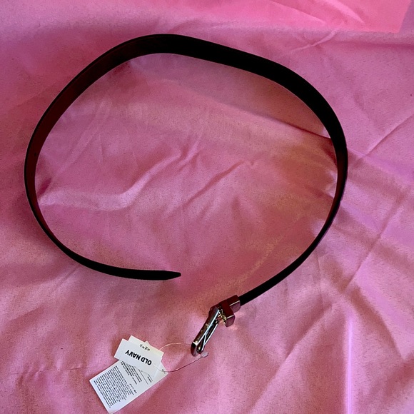 NWT Old Navy Faux-Leather Reversible Belt for Men (S) - Picture 4 of 4